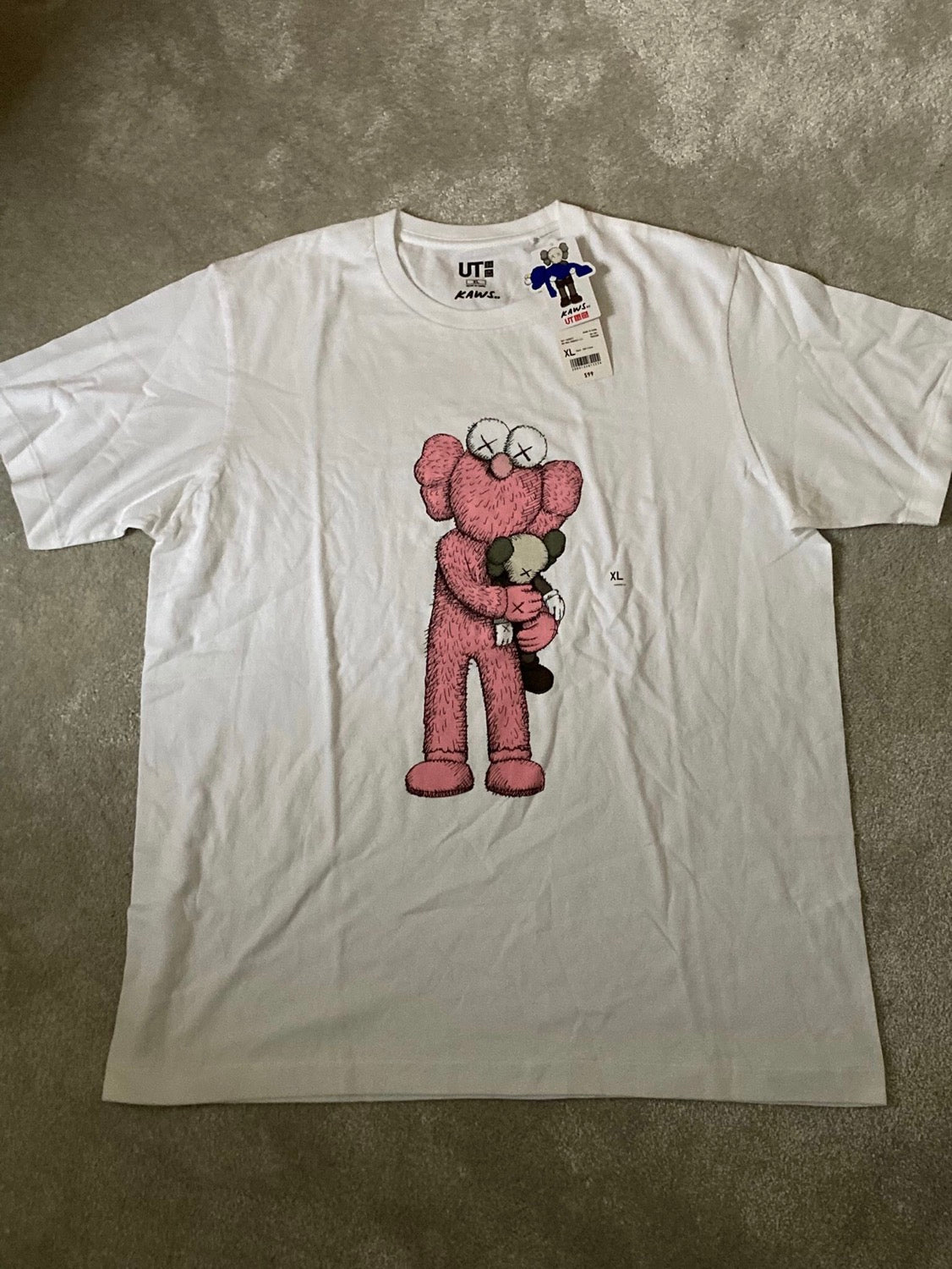 Uniqlo x Kaws Tee